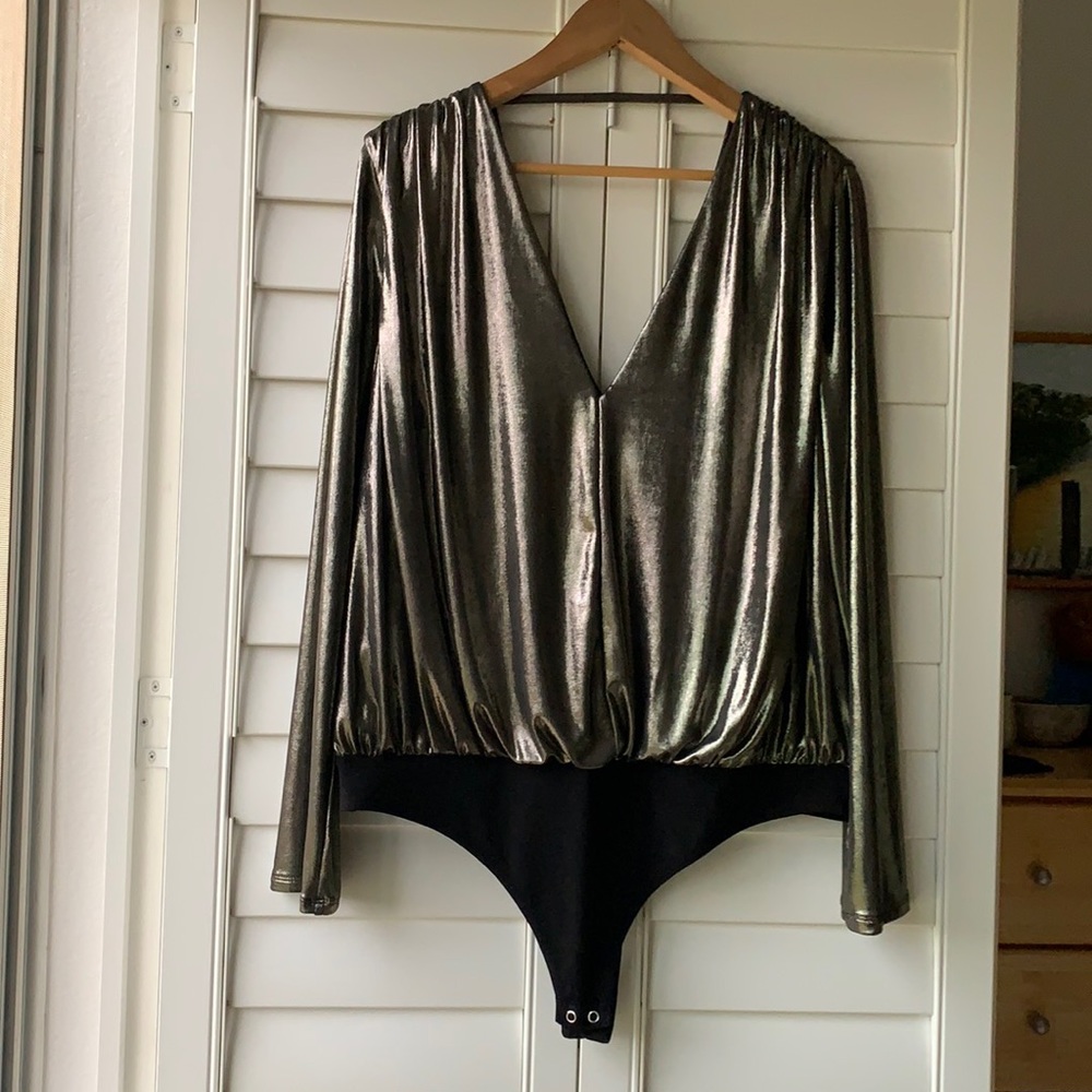 Express party blouse.